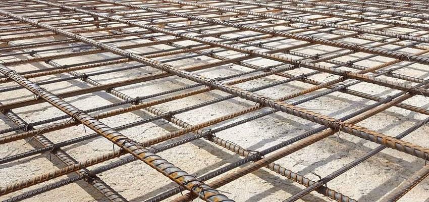 بازار آهن آلات در انتظار فضای سیاسی و اقتصادی است
