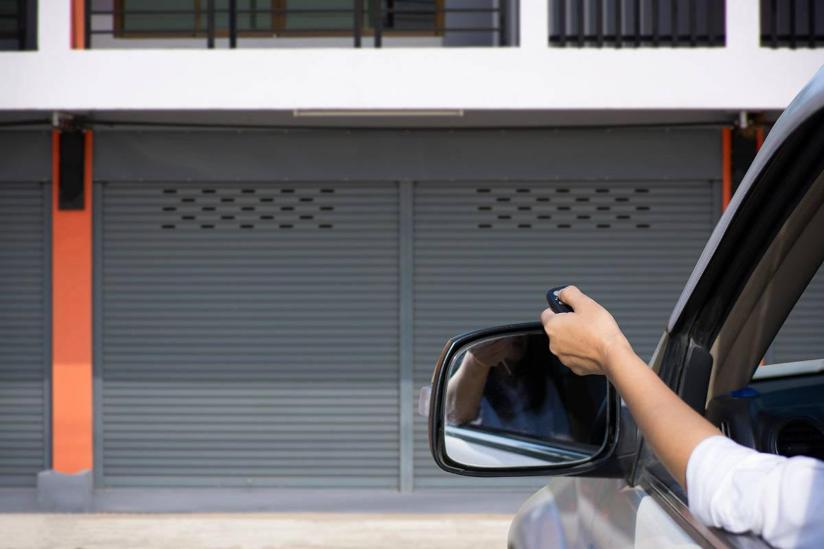 how to sync garage door opener to car