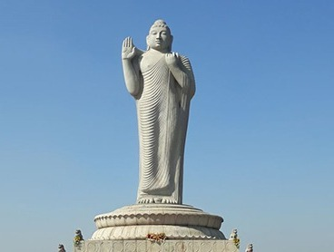 Budha statue in hyderabad