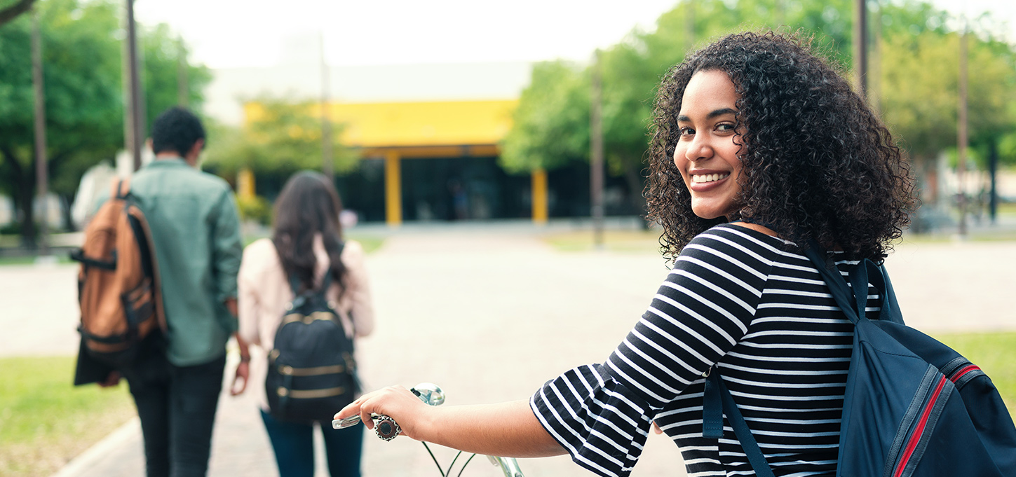 National Hispanic Health Professional Student Scholarship