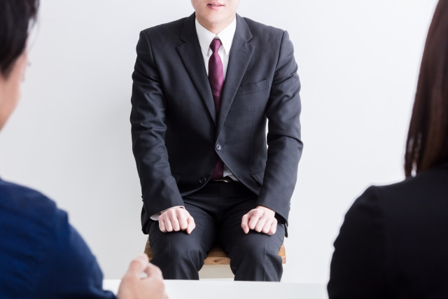 大学三浪は就職できない/就職に不利といわれる理由は年齢