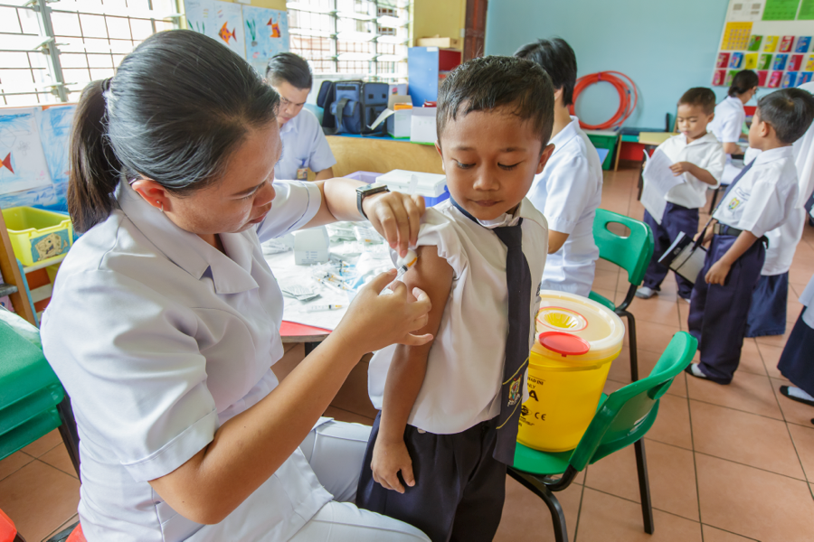 Community health nurse in action