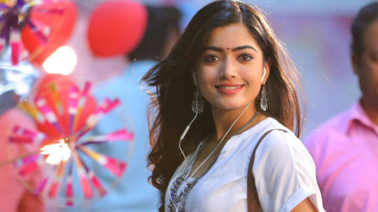 Beautiful South Actress Rashmika mandanna