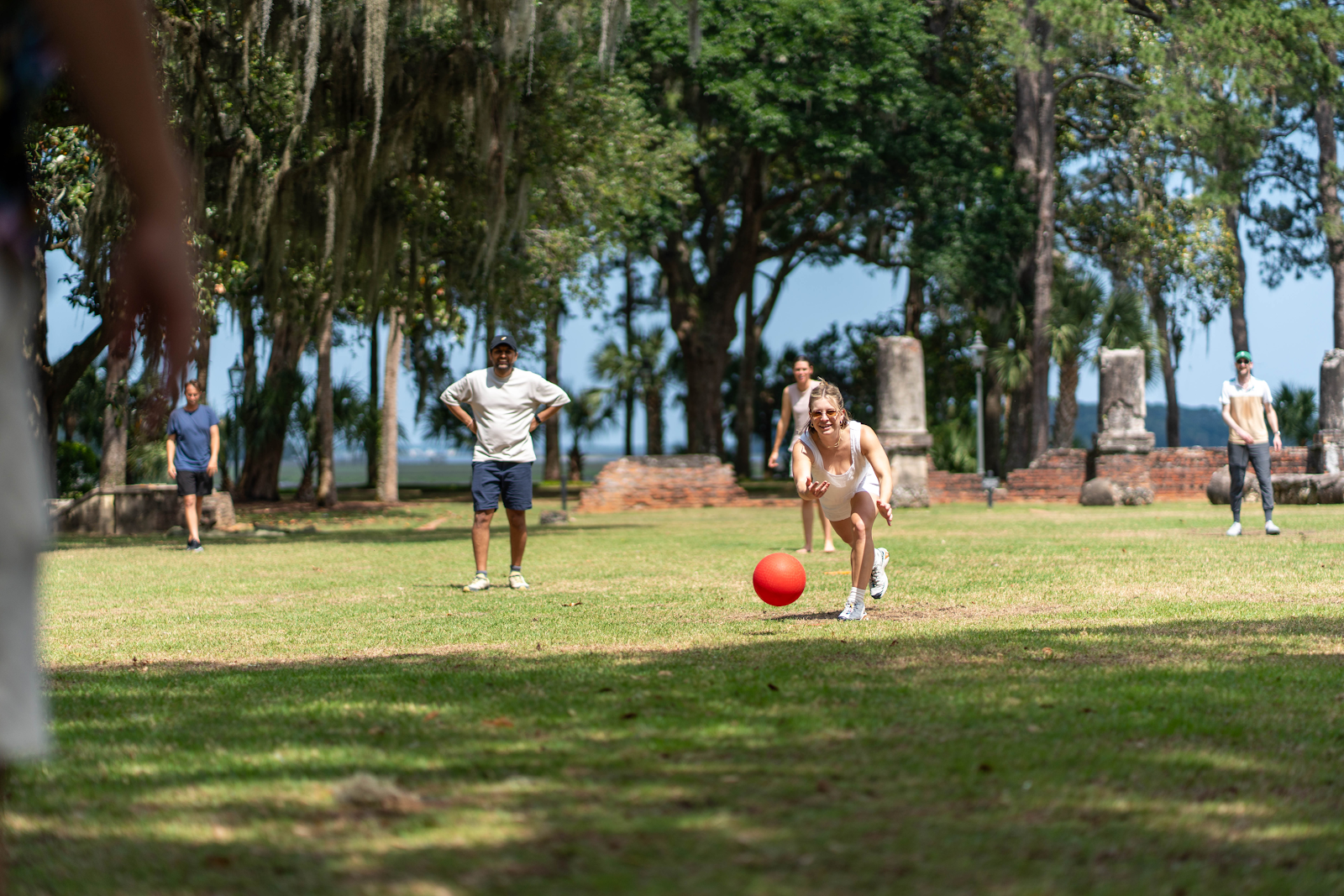 Illustration of engaging indoor and outdoor team building activities at a company retreat