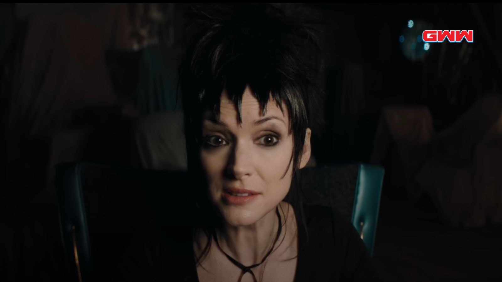 Beetlejuice Beetlejuice: Lydia Deetz talking while sitting