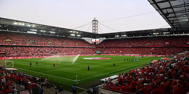 Kiến trúc đẹp và mới lạ của Cologne Stadium