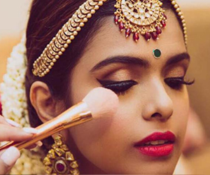 Discovering Elegance: The Best Parlour in Kolkata for Bridal Makeup