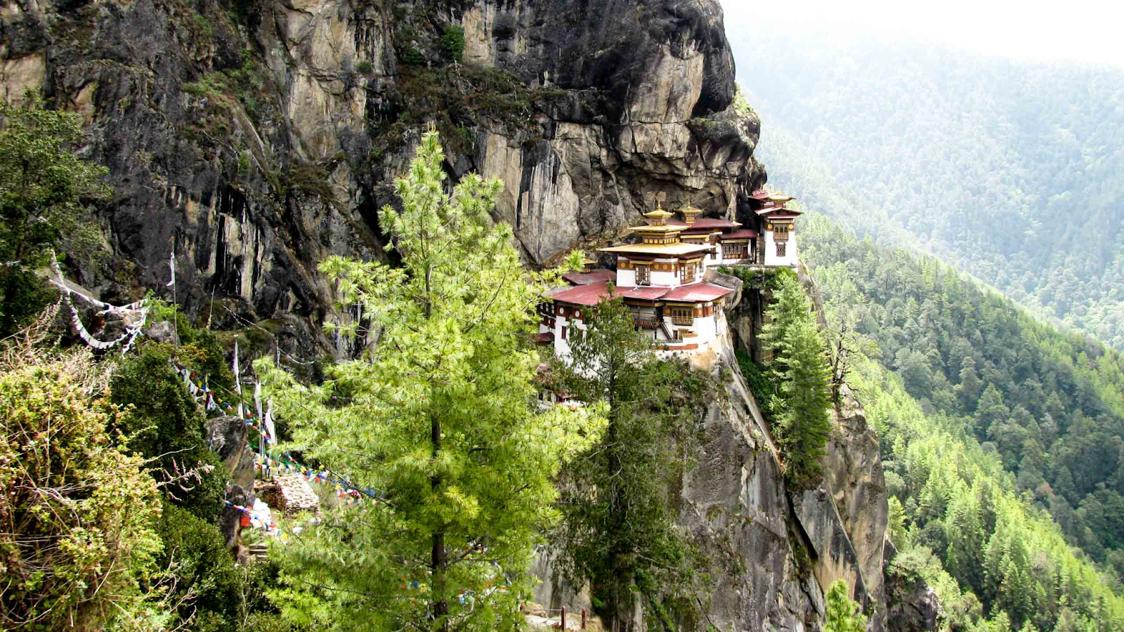 Tiger Nest Monastery in Black Mountain Trek