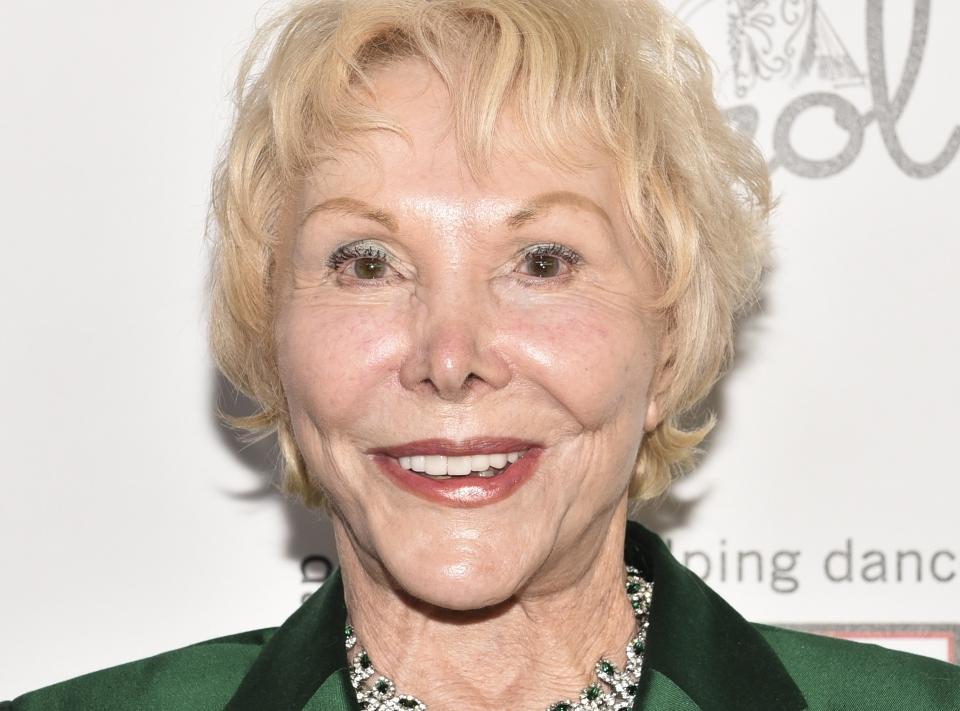 Joan Benedict, General Hospital actress, dies at 96