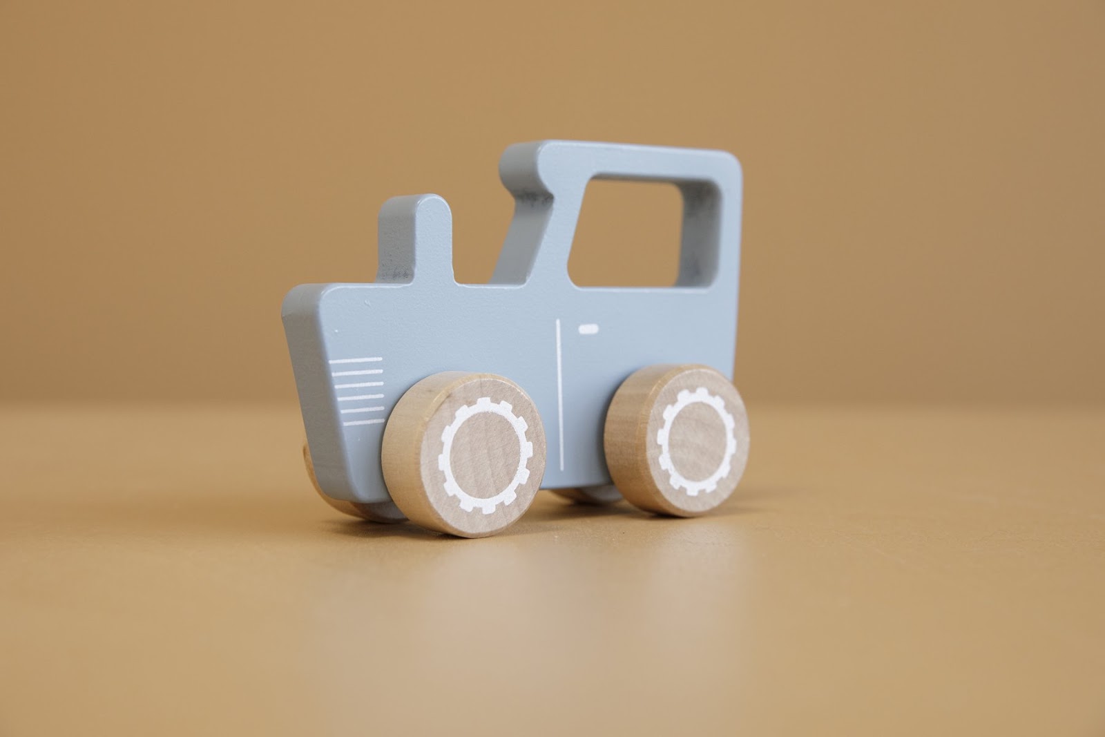 Tractor de jucarie, babymatters.ro