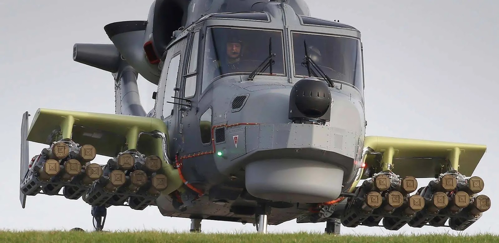 Протичовновий гелікоптер Wildcat HMA.2 з 20 ракетами Martlet. Фото Thales UK