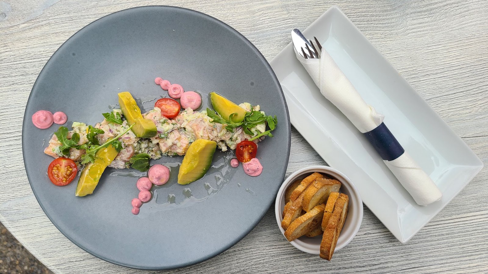 Market Bistro Canmore salmon tartare