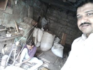 Wooden art Sangheda bazar mahuva gujarat