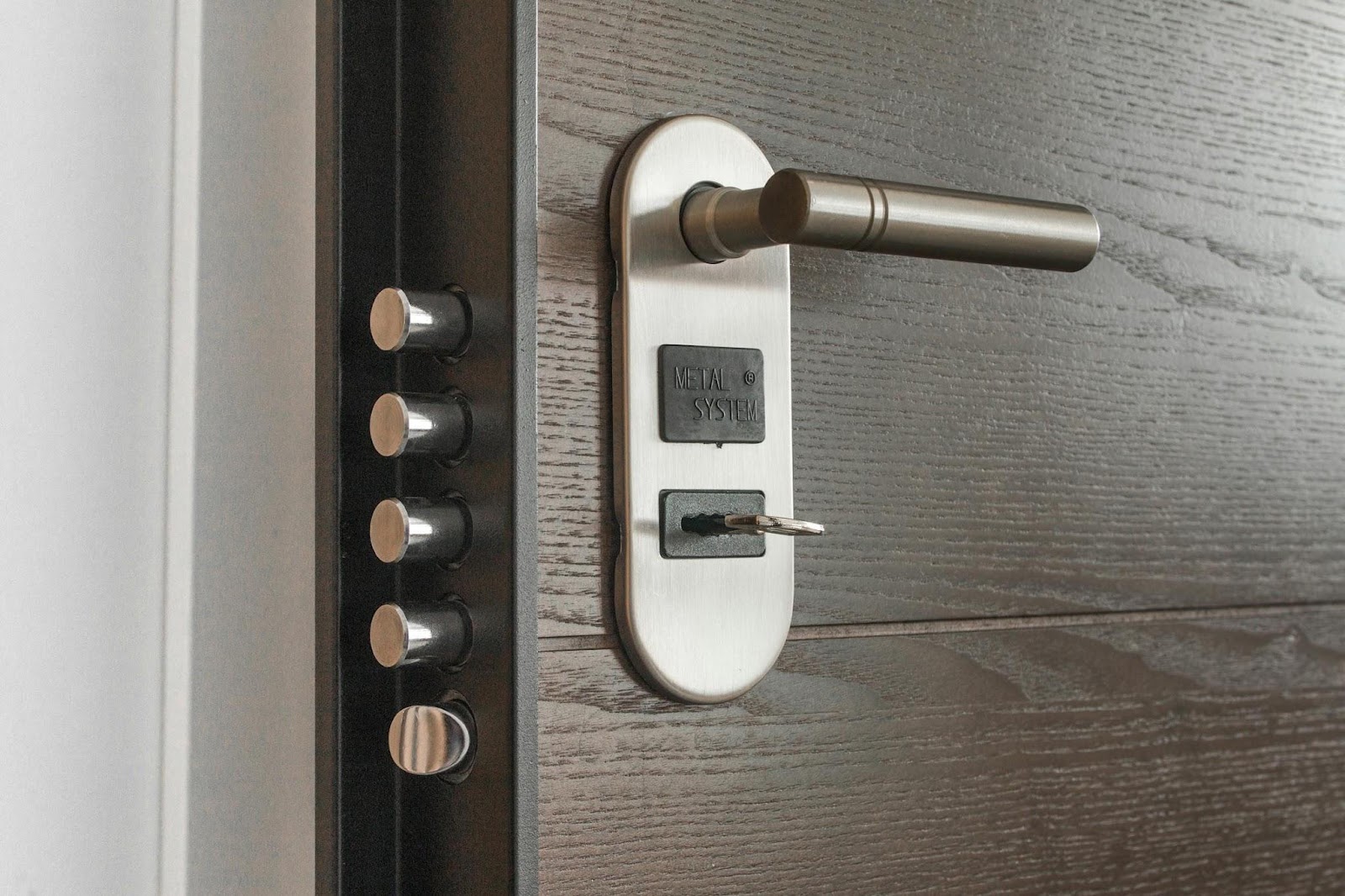 a door lock with a key