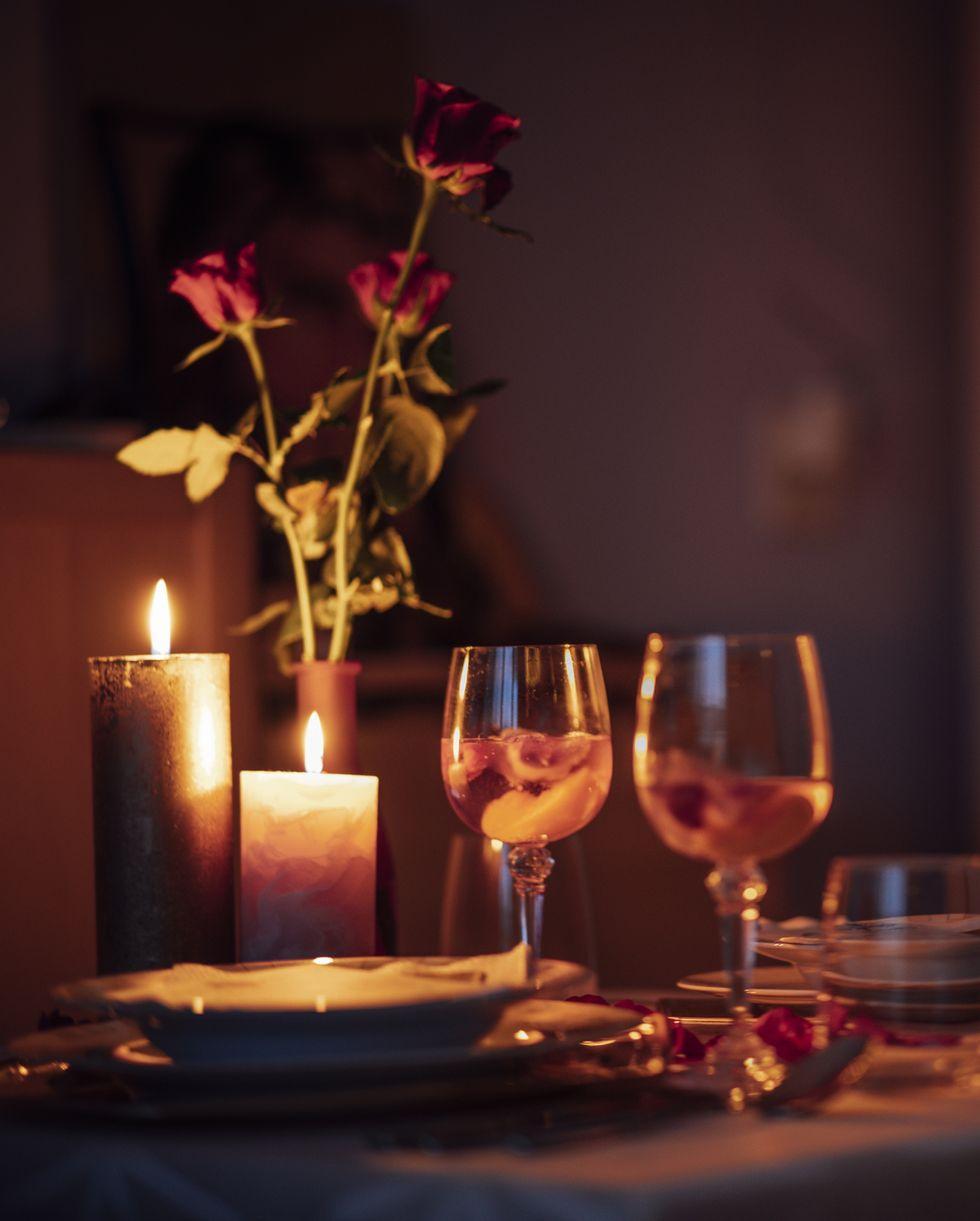 40 Best At-Home Date Night Ideas – Romantic Indoor Date Ideas