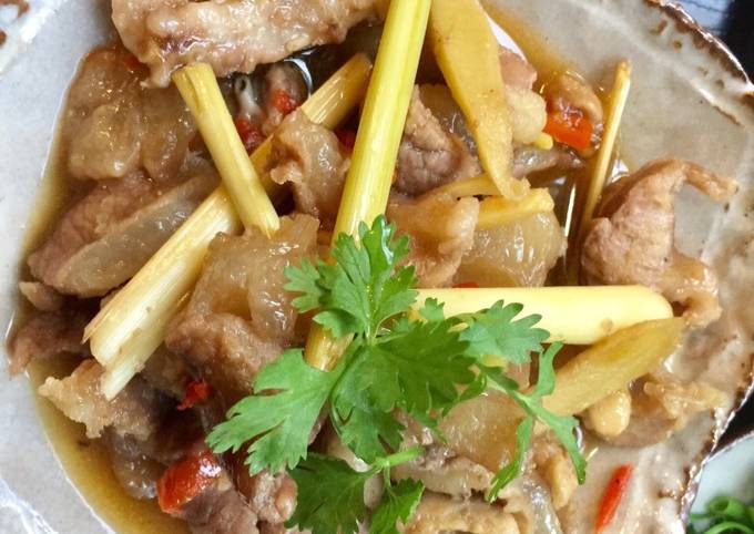 gân bò hầm sả