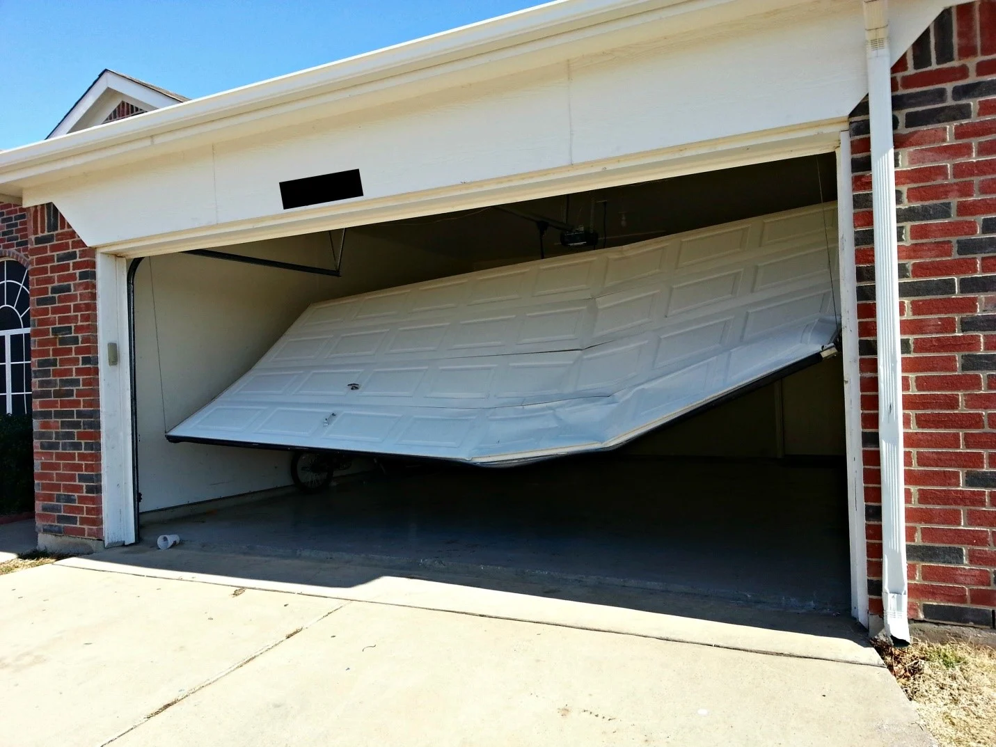 how to fix garage door