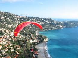 Découvrir le parapente en vol biplace à Roquebrune Cap Martin.