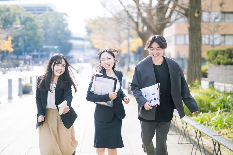 3人の大学生