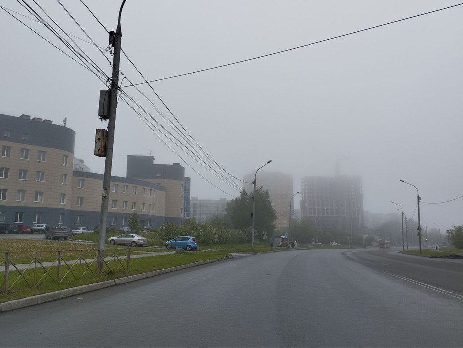 Фото 7 июня Новосибирск окутало густым туманом. 13 фото природного явления с улиц города 4