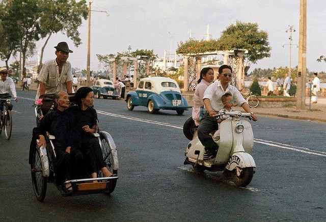 Quá khứ của Vespa: Phong cách cổ điển và lối sống thời thượng