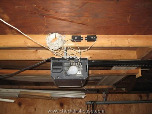 garage door sensor wiring