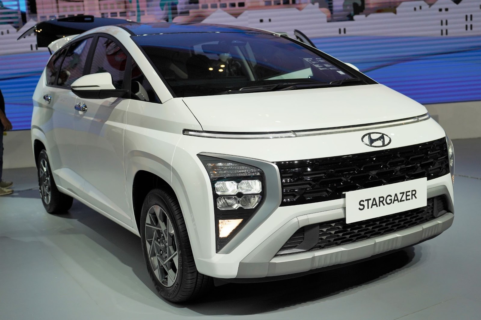 Cara Mengoptimalkan Konsumsi BBM Hyundai Stargazer Agar Semakin Irit