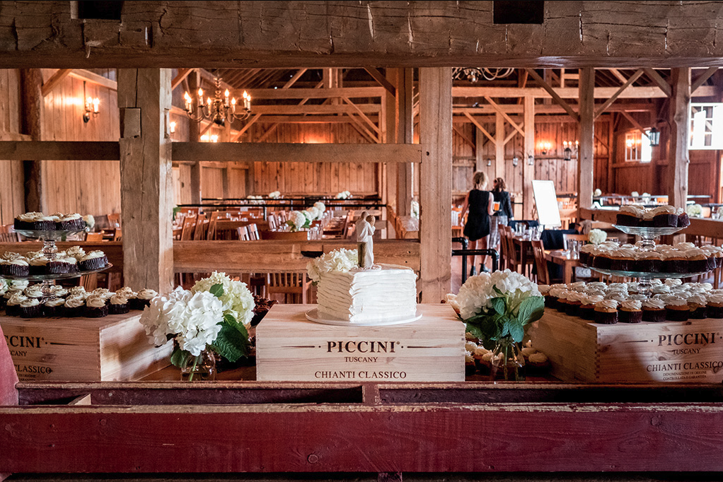 barn marriage reception