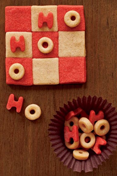 tic tac toe cookies christmas game