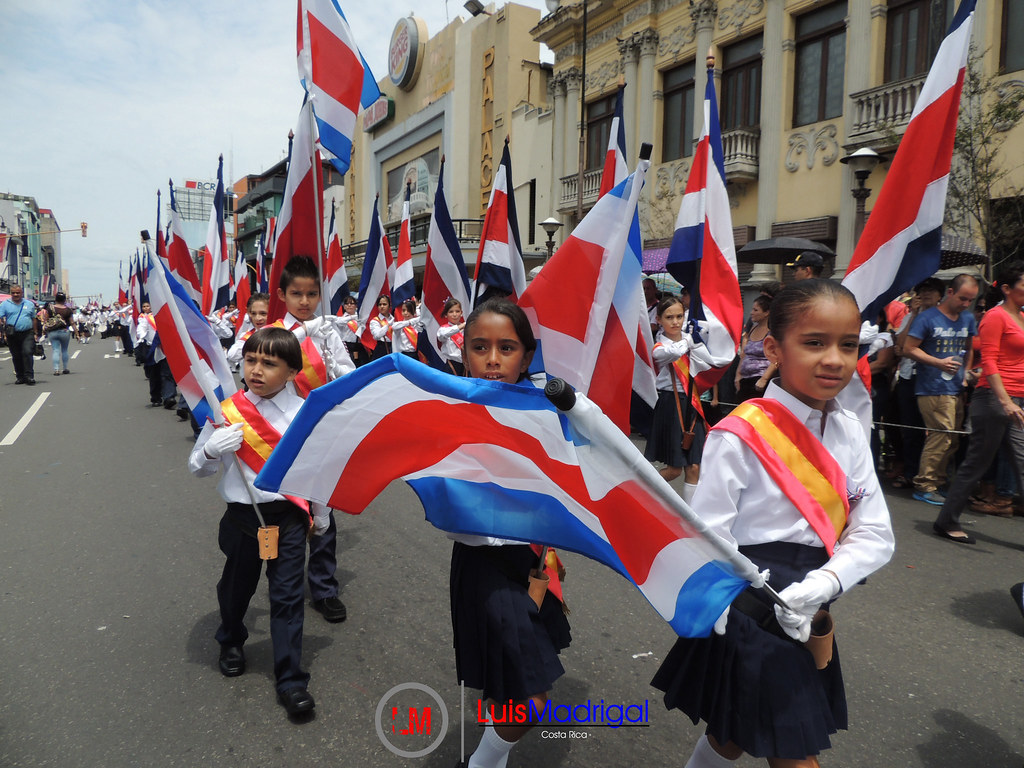 Children participate in school parades on this day.