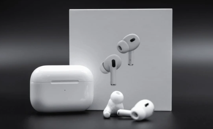 Earbuds Apple