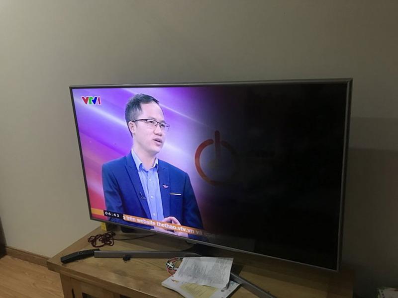 Thay màn hình tivi sony 43X8500G giá bao nhiêu?