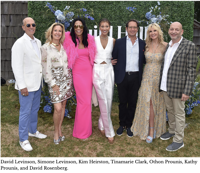 What to wear Guild Hall Gala.  New York Social Diary David Levinson, Simone Levinson, Kim Heiraton, Tinamarie Clark, Othon Prounis, Kathy Prounis, David Rosenberg.