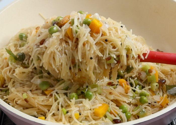 Semiya Upma Recipe (Vermicelli Upma)