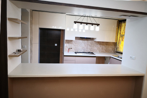 قیمت کابینت روکش هایگلاس