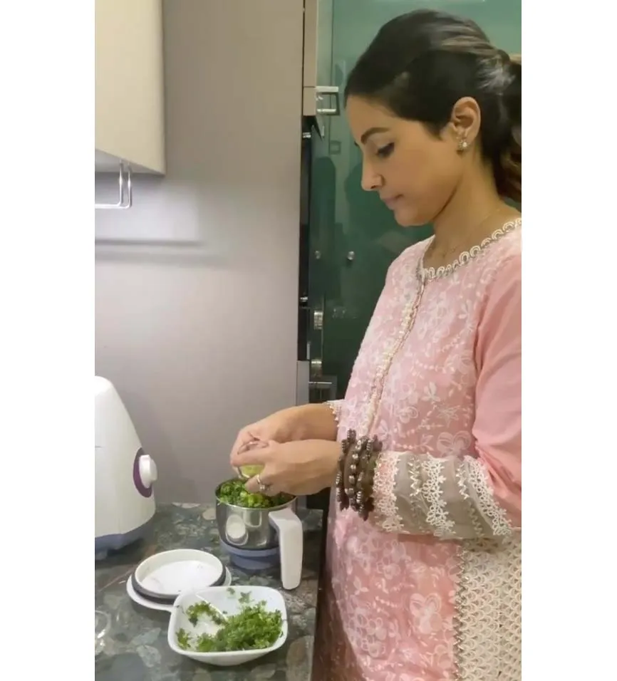 Hina Khan Kitchen