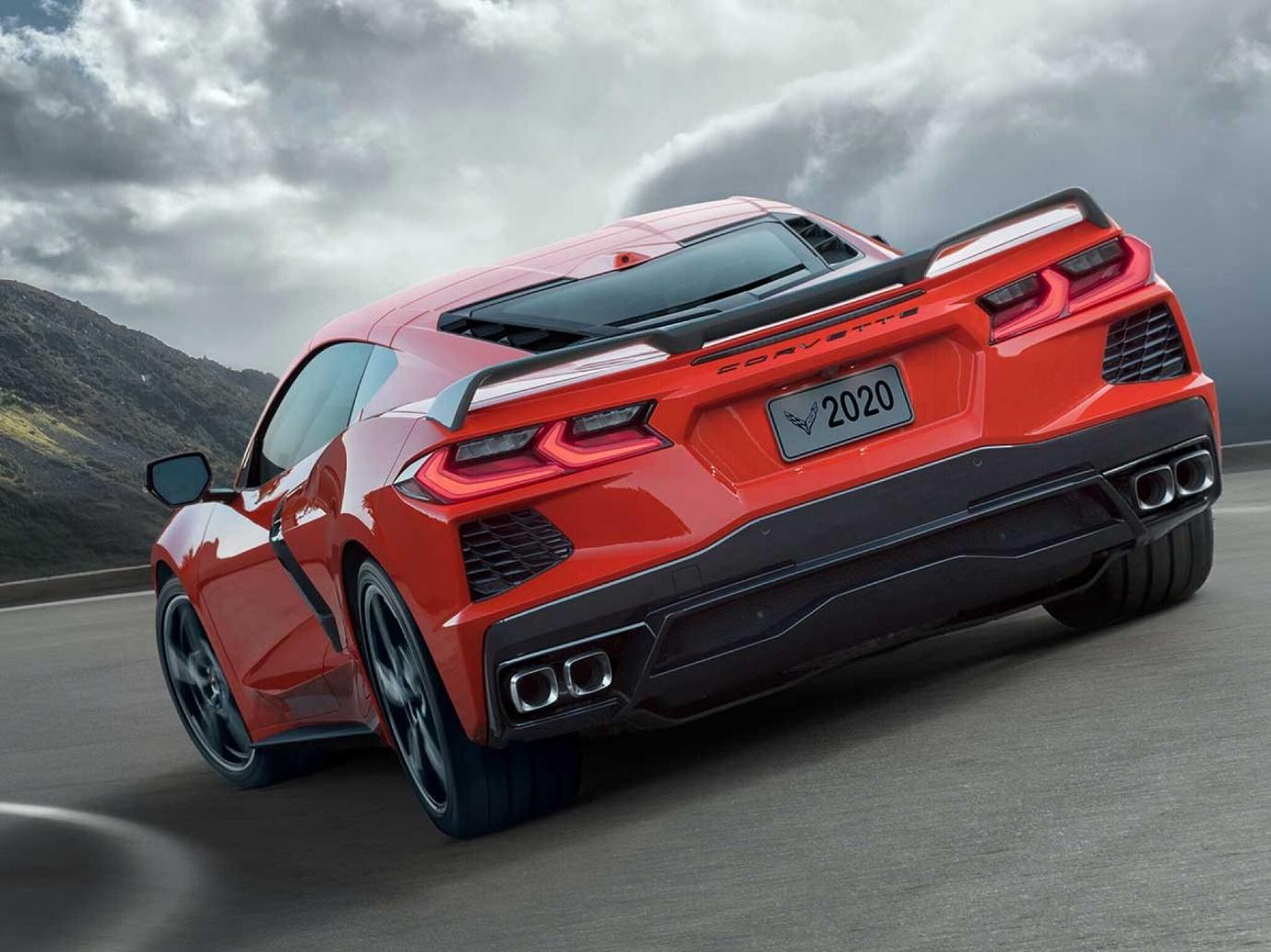 VIDEO: 2020 Chevrolet C8 Corvette knows how to have fun