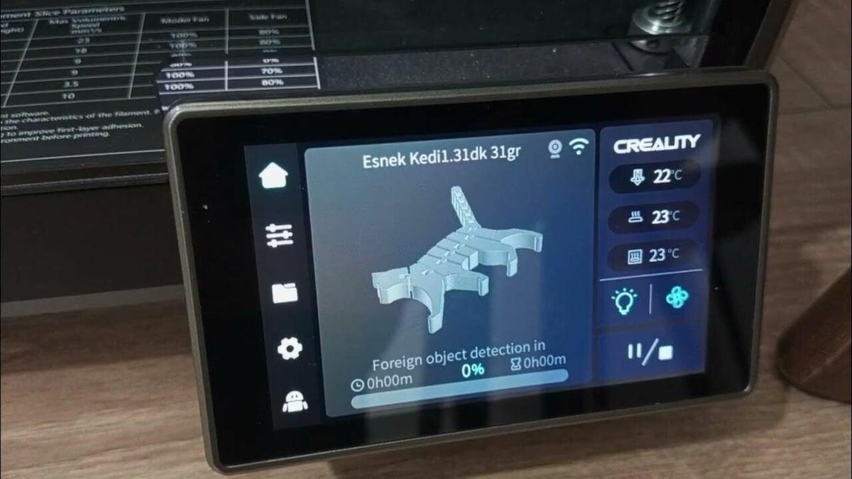 Creality K1 Max Touchscreen Interface