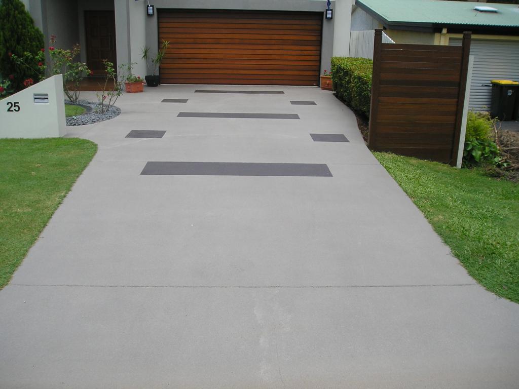 A newly concreted driveway, this article will help you get concreting costs in South Africa