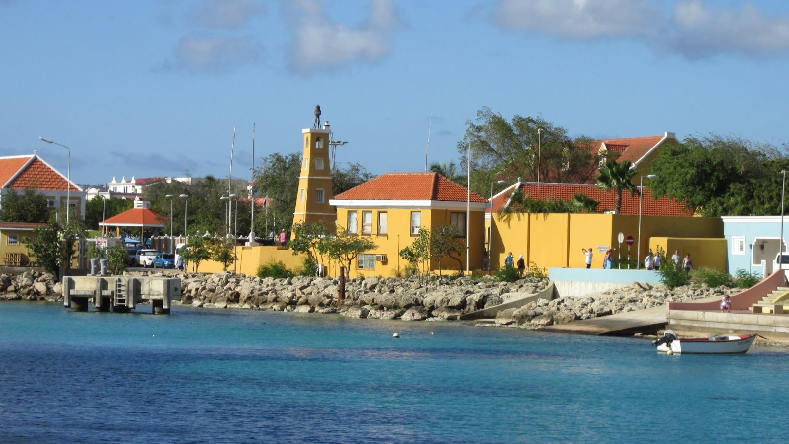 The edge of Bonaire Island that is one of the safest Caribbean islands.