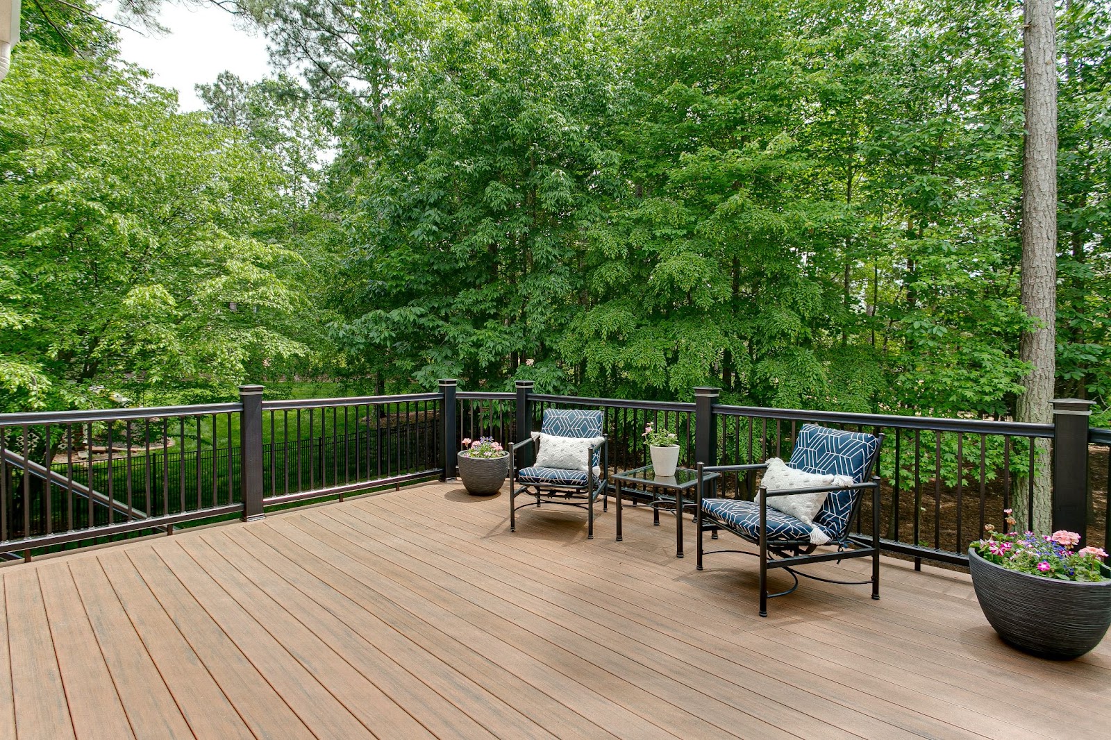 composite vs wood deck