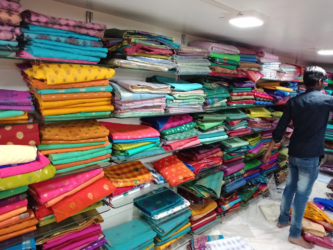 Banarasi Saree Manufacturer