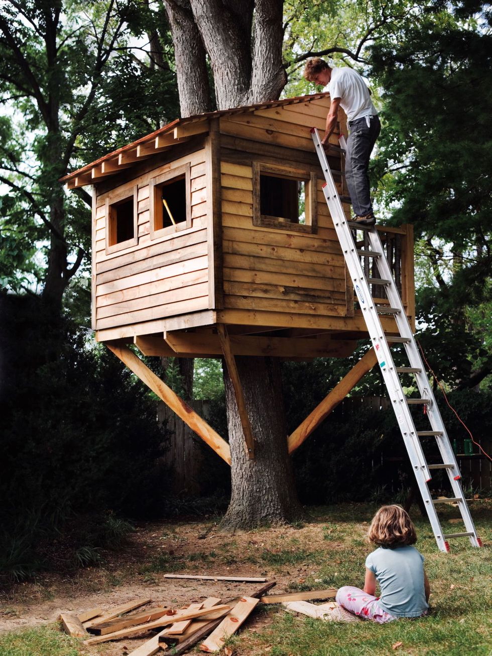 DIY treehouse