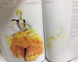 Gambar Buku Warna untuk Fashion Modern