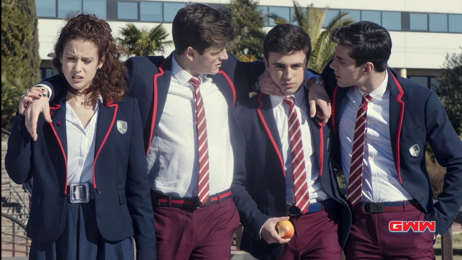 María Pedraza, Miguel Bernardeau, Itzan Escamilla, and Álvaro Rico walking together, Elite Season 8