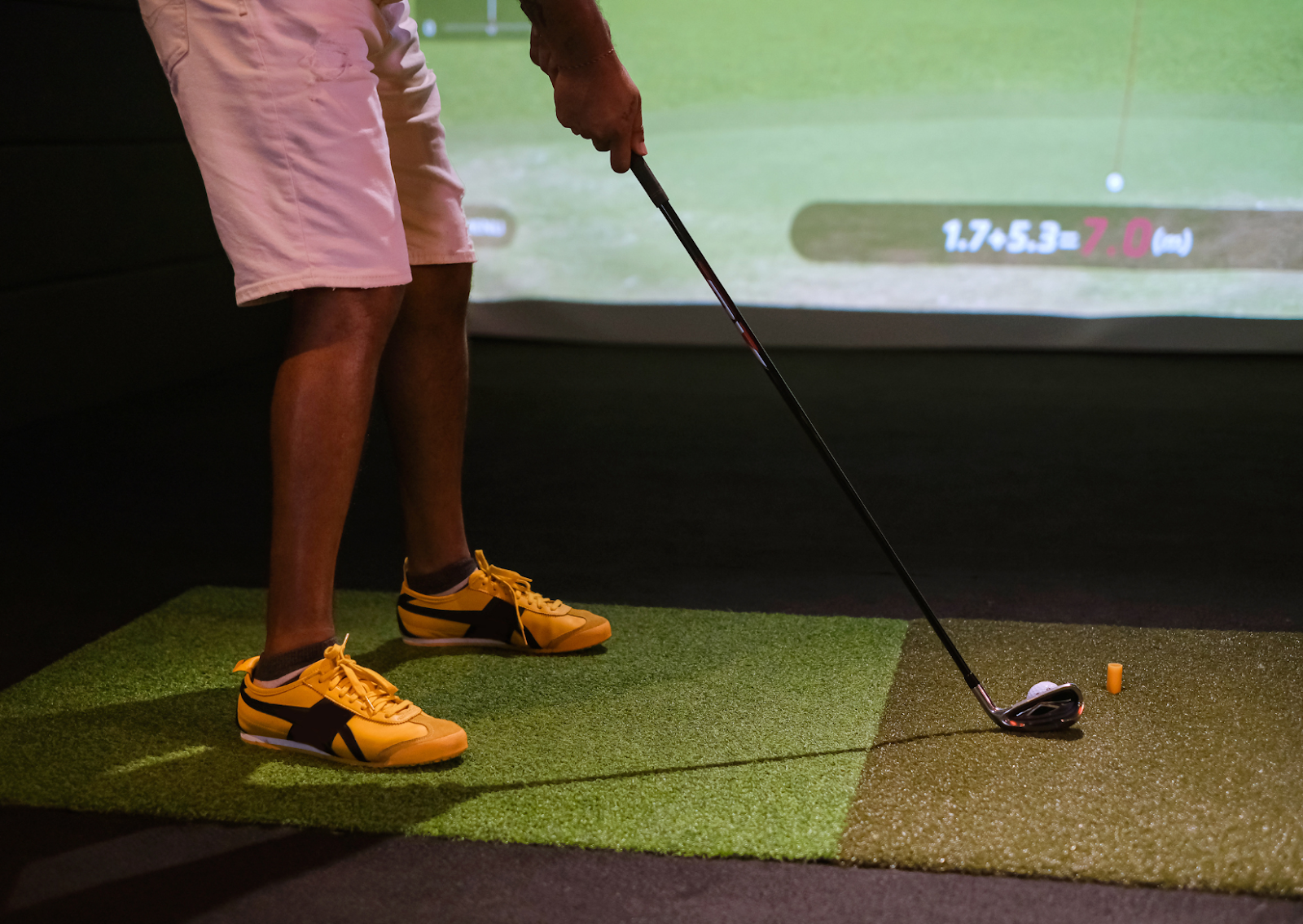 Enhance your facility with technology like simulators for virtual rounds and automated tee-up systems for smoother gameplay. Though they may raise costs, they offer a competitive edge and attract customers.