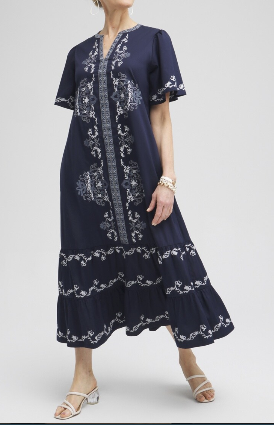 Robe longue brodée en popeline chez Chico's