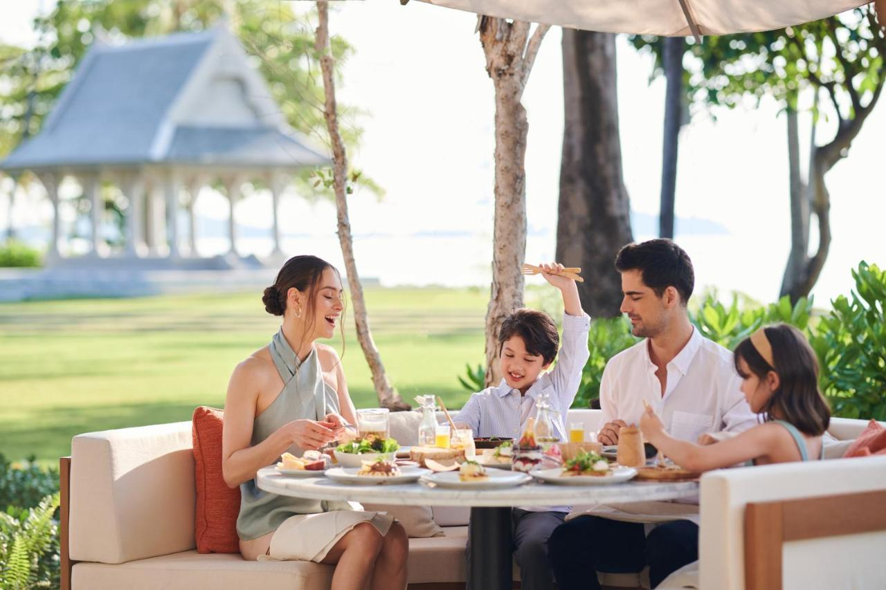 An enchanting experience sitting on the most gorgeous gardens of the best family resorts