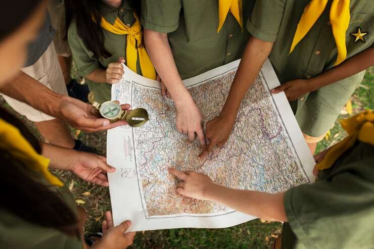 Scavenger hunt STEM activity: Scouts navigate with a map to explore and discover.