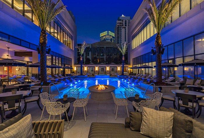 The Post Oak Hotel at Uptown Houston Pool Pictures & Reviews - Tripadvisor